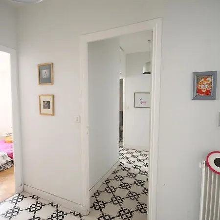 Sunny Garibaldi Port, Free Private Parking * نيس