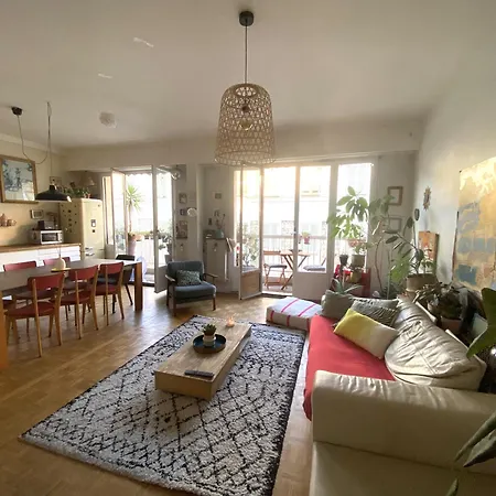 شقة Sunny Garibaldi Port, Free Private Parking *