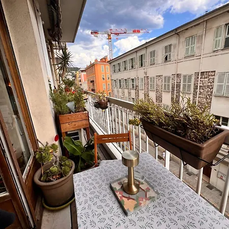 Sunny Port Old Town Free Private Parking - Clim & Balcony * Nizza